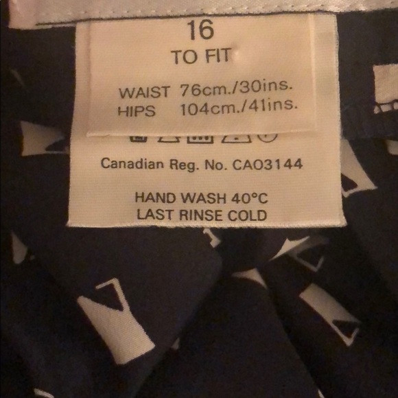 Jaeger Skirt Size 16 - Picture 10 of 15